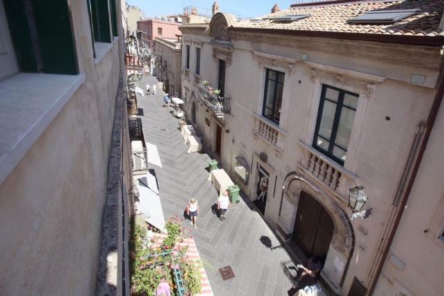Corso Umberto Piazza Duomo Apartman Taormina Kültér fotó